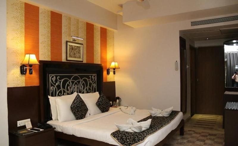 Hotel Venkatesh International Raipur  Exterior photo